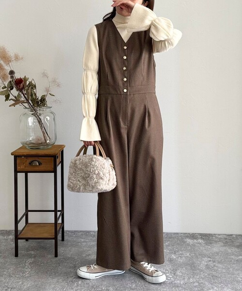 fredy emue（フレディエミュ）の「金釦ウールライクタック