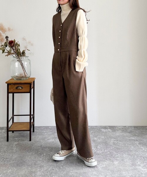 fredy emue（フレディエミュ）の「金釦ウールライクタック