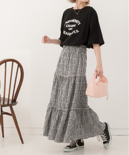 ad thie（アドティエ）の「ギンガムチェック・ワッシャー加工 ロングティアードスカート（スカート・レディース・ライトブルー/ブラック・FREE）」の3枚目の写真
