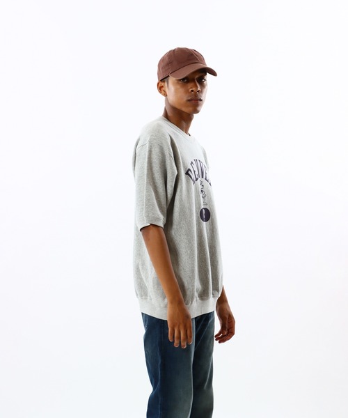 Champion(チャンピオン)の「【Champion/チャンピオン】メンズ リバースウィーブ(R) ハーフスリーブクルーネックスウェットシャツ(Tシャツ/カットソー・メンズ・ホワイト/ネイビー/グレー/ダークブラック/ペールイエロー/ブラウン系・MEDIUM/LARGE/X-LARGE)」の15枚目の写真