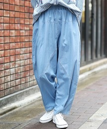 ライトデニム立体エッグパンツ