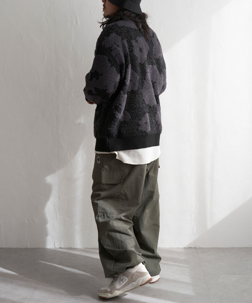 VENCEEXCHANGE（ヴァンスエクスチェンジ）の「ジャガードユニセックスプルオーバー（ニット/セーター・メンズ・ブラック/グレー/ホワイト・M）」の20枚目の写真