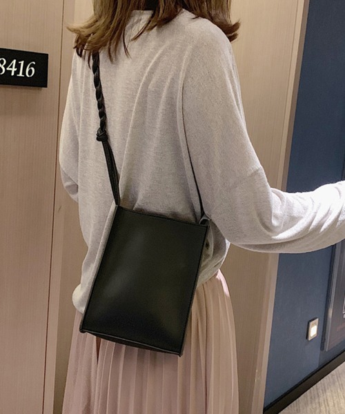 Miniministore(ミニミニストア)の「ショルダーバッグ スクエア型 小さめ(ショルダーバッグ・レディース・ミント/アイボリー/ブラック/グリーン/ライトイエロー・FREE)」の3枚目の写真