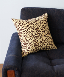 ACME FURNITURE（アクメファニチャー）の「LEOPARD CUSHION　クッションカバー 45x45（ラグ/マット・メンズ）」