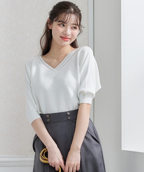 12Twelve Agenda(トゥエルブ アジェンダ)の「前後2wayシアーネックドルマン5分袖ニットプルオーバー(ニット/セーター・レディース・オフホワイト/イエロー/ネイビー/ラベンダー/ブルー・M)」の9枚目の写真