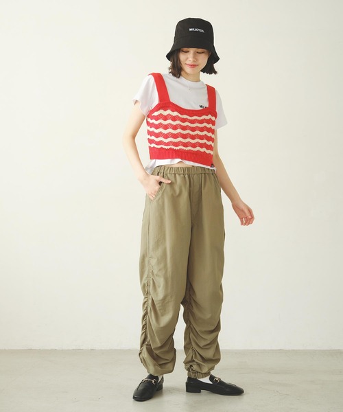 MILKFED.(ミルクフェド)の「WAVE PATTERN KNIT CAMISOLE(キャミソール・レディース・ブラック/レッド/ブラウン・ONE SIZE)」の13枚目の写真