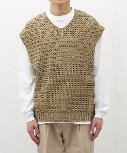 EDIFICE（エディフィス）の「ハンドクロシェ Vネックニットベスト（ニット/セーター・メンズ・ブラック/カーキ・FREE）」の4枚目の写真