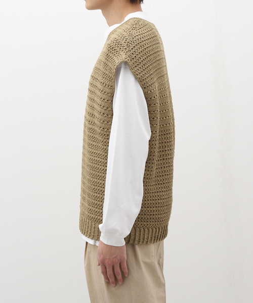 EDIFICE（エディフィス）の「ハンドクロシェ Vネックニットベスト（ニット/セーター・メンズ・ブラック/カーキ・FREE）」の5枚目の写真