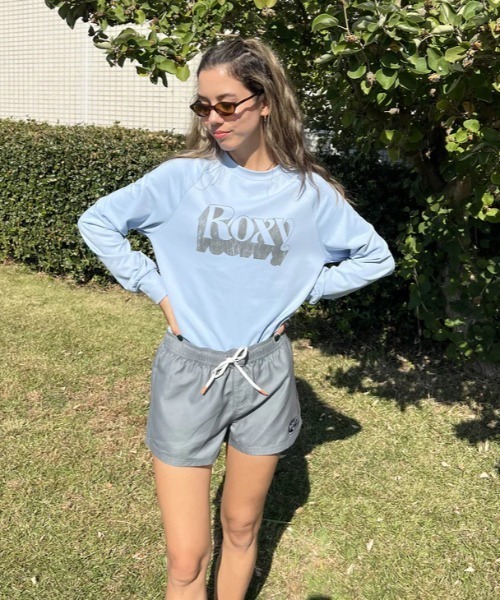 ROXY(ロキシー)の「MORNING CALM COLOR/ロキシーウエストゴムショートパンツ(水着)(水着・レディース・カーキ/ベージュ・SMALL/MEDIUM/LARGE)」の1枚目の写真