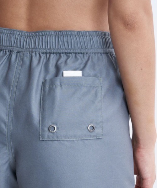 ROXY(ロキシー)の「MORNING CALM COLOR/ロキシーウエストゴムショートパンツ(水着)(水着・レディース・カーキ/ベージュ・SMALL/MEDIUM/LARGE)」の7枚目の写真