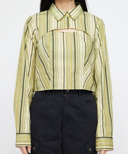 LAGUA GEM(ラグアジェム)の「RATHER SHORT シャツ(シャツ/ブラウス・レディース・イエロー/ブルー・FREE)」の7枚目の写真
