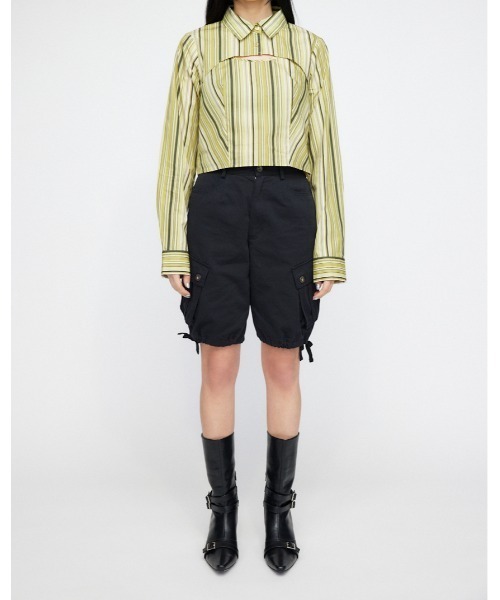 LAGUA GEM(ラグアジェム)の「RATHER SHORT シャツ(シャツ/ブラウス・レディース・イエロー/ブルー・FREE)」の9枚目の写真