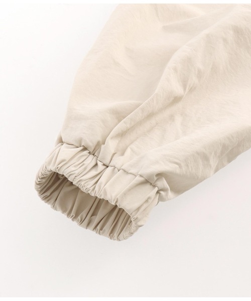 ANAP（アナップ）の「ナイロンロングコート（ナイロンジャケット・レディース・カーキ/ブラック/アイボリー・FREE）」の22枚目の写真