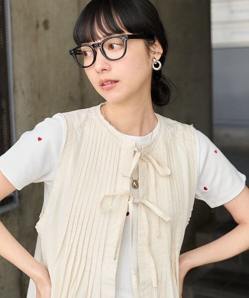 FREAK'S STORE(フリークスストア)の「ピンタックベスト/リボンベスト(ベスト・レディース・ブラック/オリーブ/オフホワイト・フリ-)」の10枚目の写真