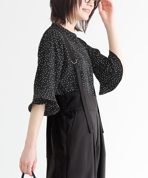 n'OrLABEL（ノアールレーベル）の「『フレアスリーブドット柄ブラウス』（シャツ/ブラウス・レディース・オフホワイト/ブラック・2/1）」の5枚目の写真
