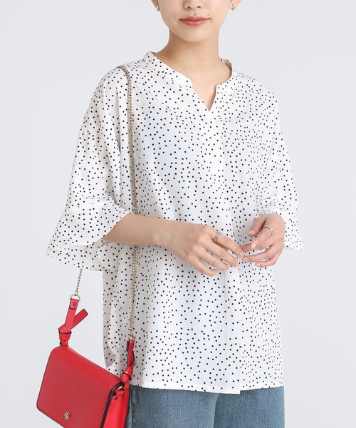 n'OrLABEL（ノアールレーベル）の「『フレアスリーブドット柄ブラウス』（シャツ/ブラウス・レディース・オフホワイト/ブラック・2/1）」の7枚目の写真