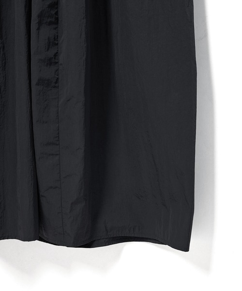 ADAM ET ROPE'（アダムエロペ）の「【サステナブル・洗える】ベアレイヤードワンピース（ワンピース・レディース・ブラック/スミクロ/ベージュ・FREE）」の20枚目の写真