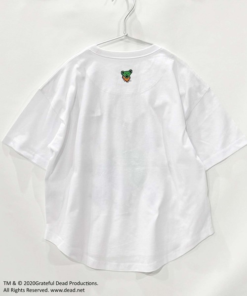 Grateful Dead(グレイトフルデッド)の「GRATEFUL DEAD グレイトフルデッド オーバーサイズ ヘム 半袖Tシャツ(Tシャツ/カットソー・キッズ・ベージュ/チャコール/ブラック/ホワイト系/オレンジ/パープル/ダークグリーン/オフホワイト/ホワイト系その他5/ホワイト系その他7/ホワイト系その他3/ホワイト系その他2/ホワイト系その他6/ホワイト系その他4・160cm/150cm/140cm/130cm/120cm/110cm)」の21枚目の写真