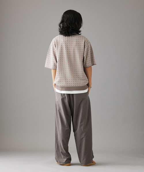 JOURNAL STANDARD（ジャーナルスタンダード）の「レトロモダンパターン ハーフジップニット（ポロシャツ・メンズ・ライトグレー/ブラック/ブルー系その他・MEDIUM/LARGE）」の6枚目の写真