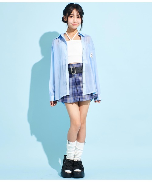 ANAP GiRL(アナップガール)の「ラメシアーオーバーシャツ(シャツ/ブラウス・キッズ・ホワイト/ブラック/サックスブルー・XS/S/M)」の21枚目の写真