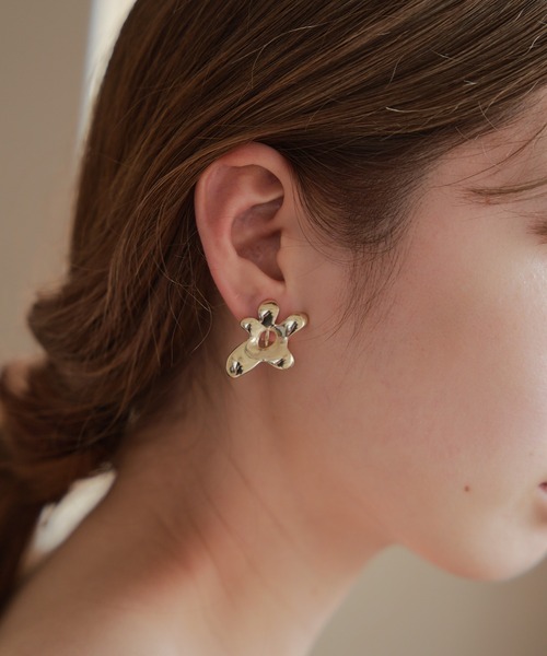 Kastane（カスタネ）の「【fiw.】フラワーモチーフピアス（ピアス（両耳用）・レディース・シルバー/ゴールド・FREE）」の6枚目の写真