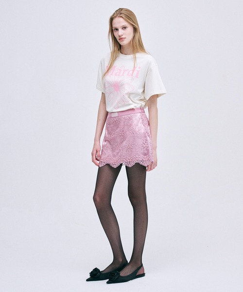 Mardi Mercredi(マルディメクルディ)の「【ZOZO限定アイテム】TSHIRT FLOWERMARDI / Tシャツ フラワーマルディ(Tシャツ/カットソー・レディース・クリーム・FREE)」の5枚目の写真