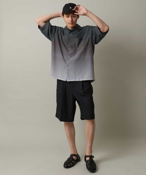 a.v.v（アーヴェヴェ）の「【接触冷感】グラデーションストライプオープンカラーシャツ（シャツ/ブラウス・メンズ・チャコールグレー/ダークインディゴブルー・46/48）」の5枚目の写真