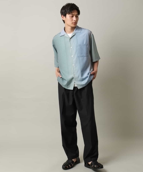 a.v.v（アーヴェヴェ）の「【接触冷感】グラデーションストライプオープンカラーシャツ（シャツ/ブラウス・メンズ・チャコールグレー/ダークインディゴブルー・46/48）」の3枚目の写真