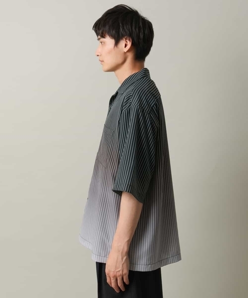a.v.v（アーヴェヴェ）の「【接触冷感】グラデーションストライプオープンカラーシャツ（シャツ/ブラウス・メンズ・チャコールグレー/ダークインディゴブルー・46/48）」の17枚目の写真