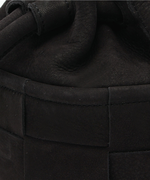 Beau're（ヴュレ）の「【Beau're】スエードミニ巾着バッグ/B-12249（ショルダーバッグ・レディース・アイボリー/ブラック・FREE）」の13枚目の写真