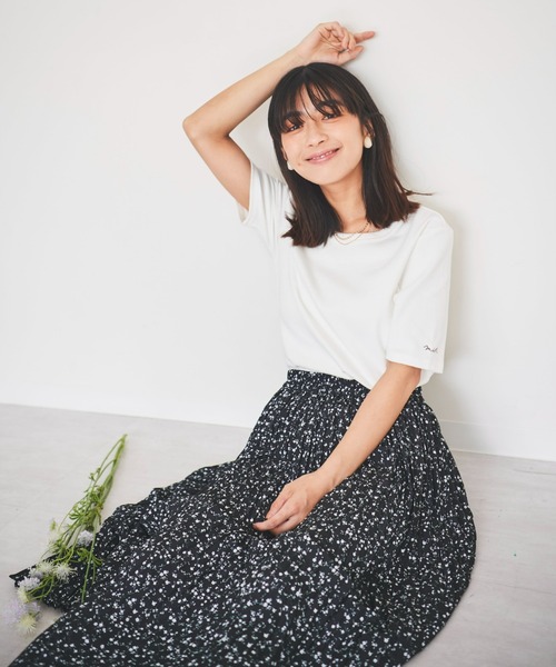 mil(ミル)の「【150㎝前後の小柄さんサイズ】オリジナル小花柄プリーツスカート(スカート・レディース・ブラック/ベージュ・S/XS)」の7枚目の写真
