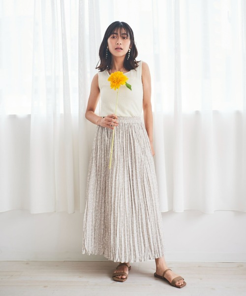 mil(ミル)の「【150㎝前後の小柄さんサイズ】オリジナル小花柄プリーツスカート(スカート・レディース・ブラック/ベージュ・S/XS)」の12枚目の写真