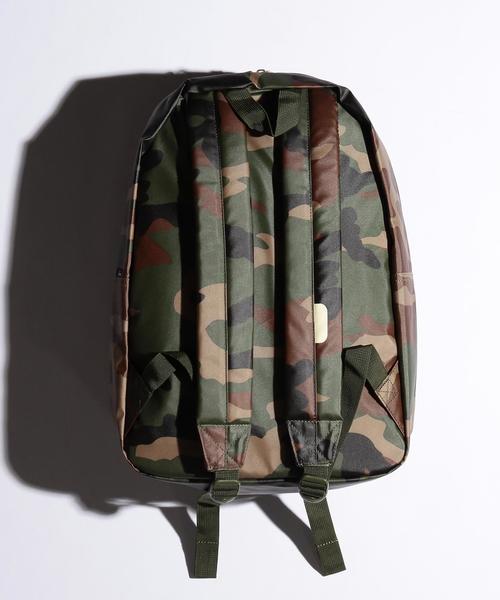 Herschel Supply Co.(ハーシェルサプライ)の「<Herschel Supply(ハーシェル)> STUDIO SETTLEMENT/バッグ◆(バックパック/リュック・メンズ・ホワイト/ブラック/その他1・ONE)」の4枚目の写真