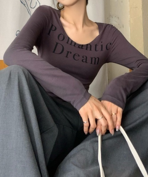 Vipoa（ヴィポア）の「ロゴプリントロングTEE（Tシャツ/カットソー・レディース・グレー/ベージュ・FREE）」の13枚目の写真
