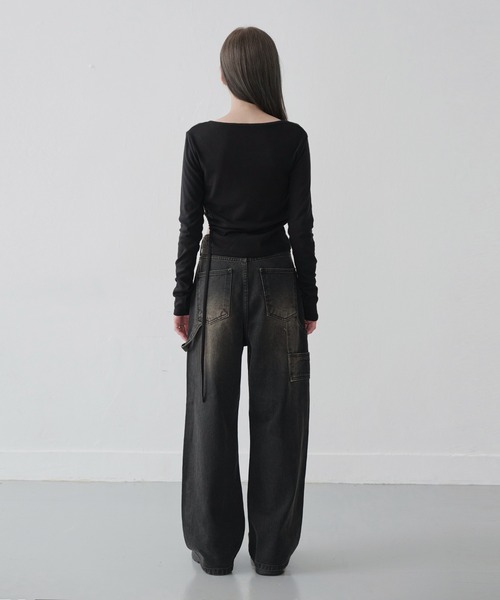 UNE MANSION(ユヌマンション)の「【UNE ORIGINAL】サイドホール絞りシャーリングリボンロングTシャツカットソー(Tシャツ/カットソー・レディース・バーガンディー/ピンク/ホワイト/ベージュ/チャコール/ブラック・FREE)」の13枚目の写真