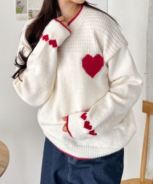 SOLLON.（ソルロン）の「ポイントハートニットトップス（ニット/セーター・レディース・レッド/アイボリー/ブラック/ネイビー・FREE）」の5枚目の写真