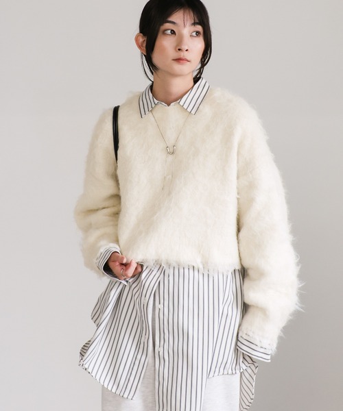 select MOCA(セレクトモカ)の「シャギークロップドニットトップス(ニット/セーター・レディース・グレー/アイボリー/ブラック/サックスブルー・FREE)」の8枚目の写真
