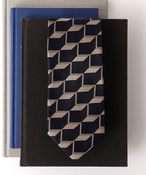 NOLLEY’S（ノーリーズ）の「Fossati トリックアート柄ジャガードネクタイ（ネクタイ・メンズ・ブルー系その他6・FREE）」の3枚目の写真