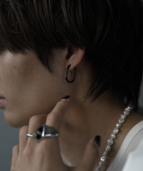 MinoriTY（マイノリティ）の「【MinoriTY Select】スクエアフープピアス メンズ ウィメンズ ユニセックス（ピアス（片耳用）・メンズ・ブラック/シルバー/ゴールド・FREE）」の18枚目の写真