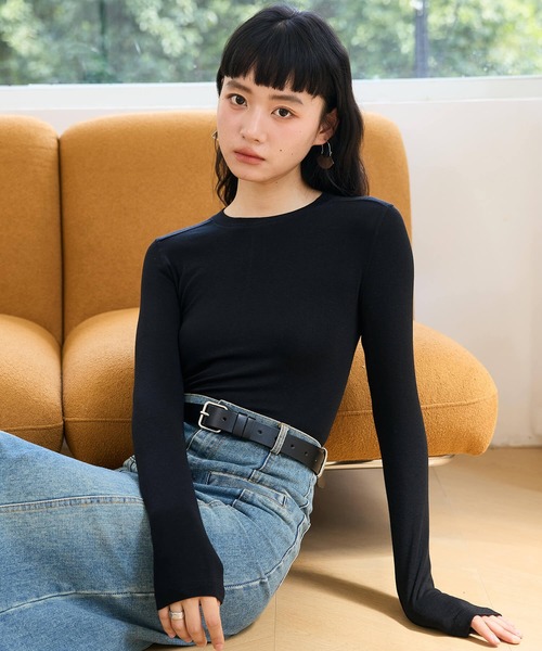 Cinderella（シンデレラ）の「カットソー トップス 長袖 クルーネック シンプル 伸縮性 レディース 女性 オフィス 上品 無地 春 秋 冬（Tシャツ/カットソー・レディース・ブラウン/ベージュ/ネイビー/ブラック/ブルー/グレー/クリーム・MEDIUM/LARGE）」の17枚目の写真