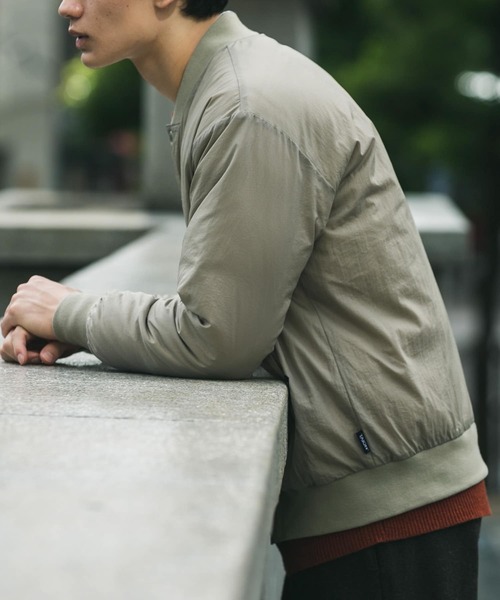 Gramicci（グラミチ）の「『別注』Gramicci×TAION　REVERSIBLE DOWN JACKET（ダウンジャケット/コート・メンズ・ブラック/グレー/チャコールグレー・MEDIUM/LARGE/X-LARGE）」の11枚目の写真