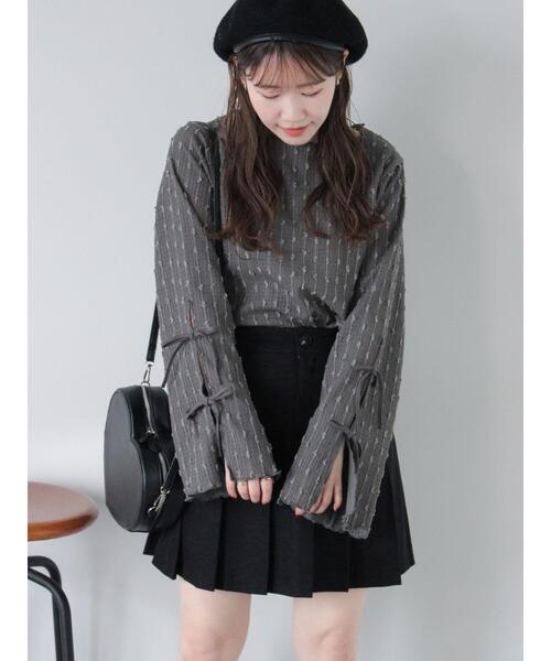 ehka sopo（エヘカソポ）の「袖リボンカットソー（Tシャツ/カットソー・レディース・キナリ/ブラック/グレー・F）」の16枚目の写真