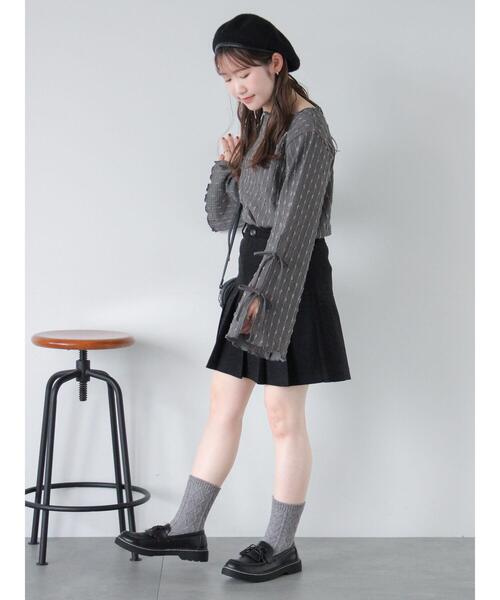 ehka sopo（エヘカソポ）の「袖リボンカットソー（Tシャツ/カットソー・レディース・キナリ/ブラック/グレー・F）」の21枚目の写真