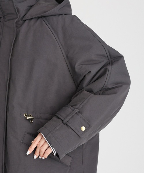 BABYLONE（バビロン）の「グログラン中綿コート（その他アウター・レディース・チャコール/オフホワイト・フリー）」の18枚目の写真