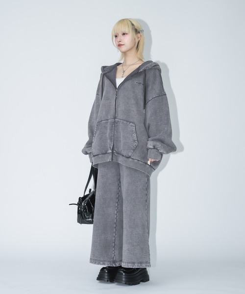 17HR(セブンティーンアワーズ)の「【ユニセックス】ウォッシュドスウェットジップパーカー(セットアップ可)(パーカー・レディース・ブラック/グレー・FREE)」の13枚目の写真