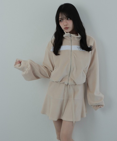 M DOLLY(エムドリー)の「*M DOLLY original* line logo zip tops/ラインロゴジップトップス(ジャージ・レディース・ベージュ/ブラック・FREE)」の19枚目の写真