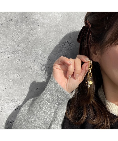 tone(トーン)の「【musk】ゴールドチェーン×フラワーのピアス(MA)(ピアス(両耳用)・レディース・ゴールド・FREE)」の9枚目の写真