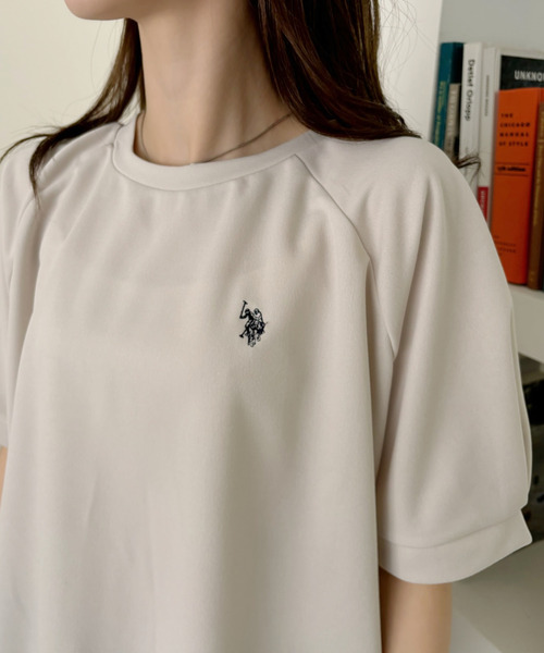 U.S. POLO ASSN.(ユーエスポロアッスン)の「U.S. POLO ASSN. クルーネック ラグランスリーブ ドルマン トップス(Tシャツ/カットソー・レディース・アイボリー/ネイビー/エメラルド・L/M/S)」の6枚目の写真