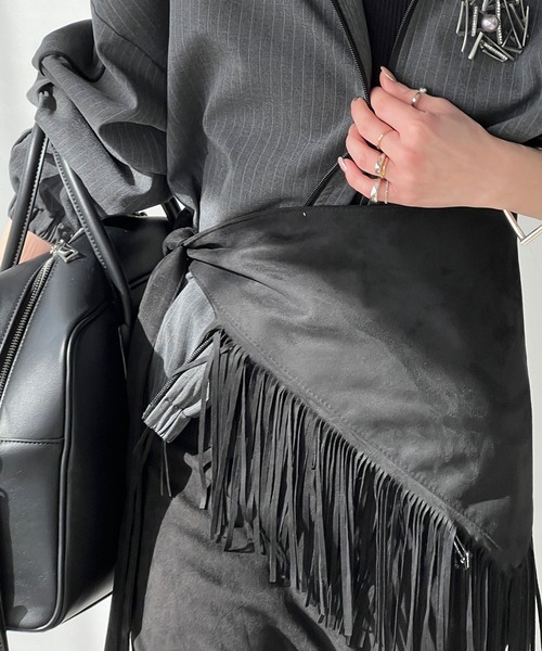 chuclla（チュクラ）の「スエードライク フリンジラップベルト cha25s001（ベルト・レディース・キャメル/ブラウン/ブラック・FREE）」の5枚目の写真