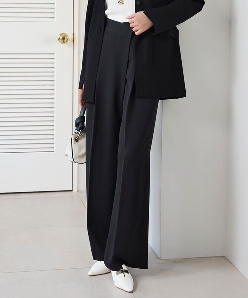 ICB(アイシービー)の「【洗える】シルフィルダブルクロス ワイドパンツ(その他パンツ・レディース・ブラック系/アイボリー系・2/0/4/6)」の1枚目の写真